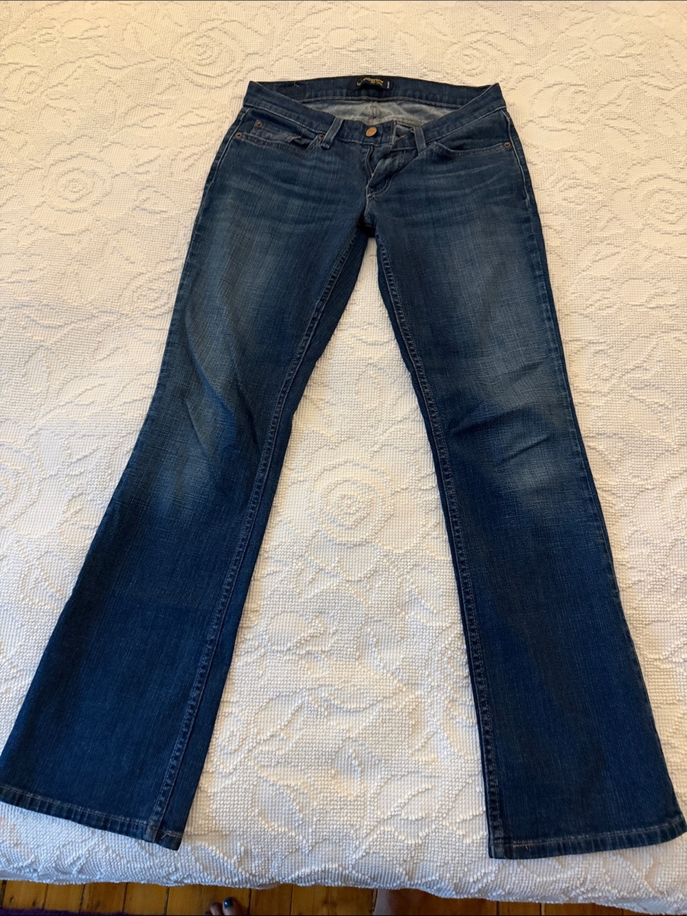 Levi's Too Super Low 524 Jeans
